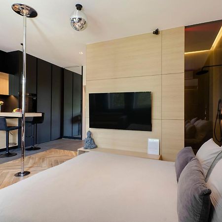 Lupoapartments Z Jacuzzi Pole Dance Leczycka 29 Klimatyzacja Parking Dostep Na Kod Łódź Esterno foto