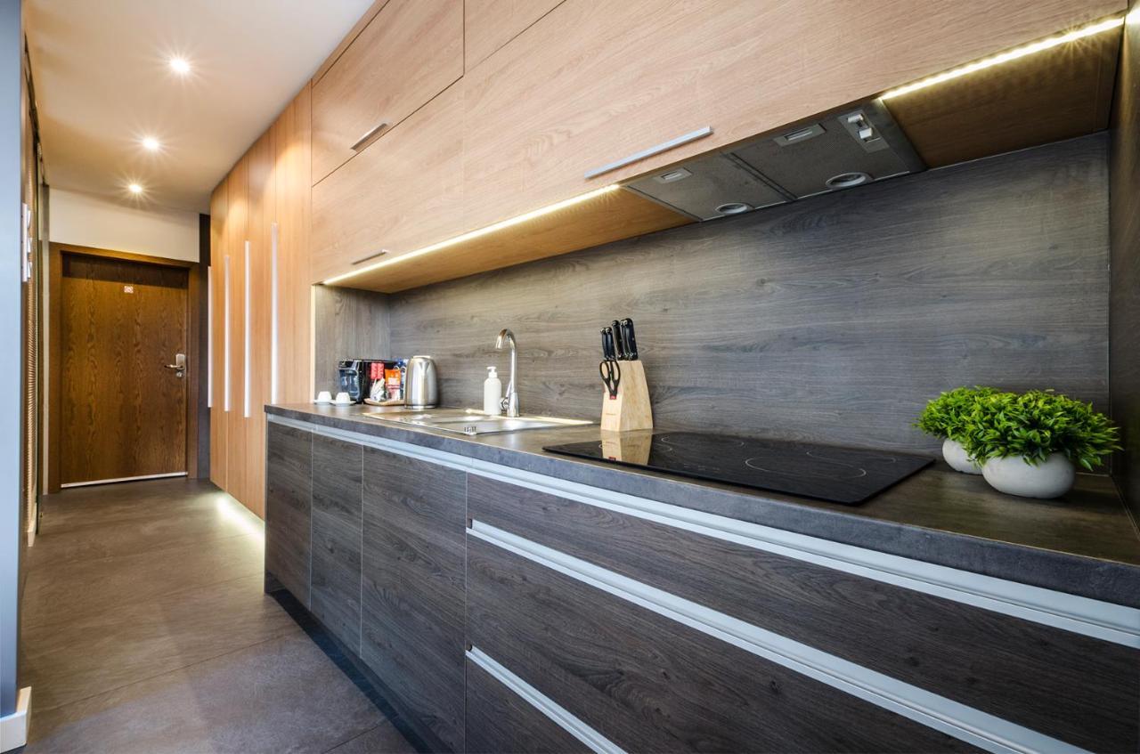 Lupoapartments Z Jacuzzi Pole Dance Leczycka 29 Klimatyzacja Parking Dostep Na Kod Łódź Esterno foto