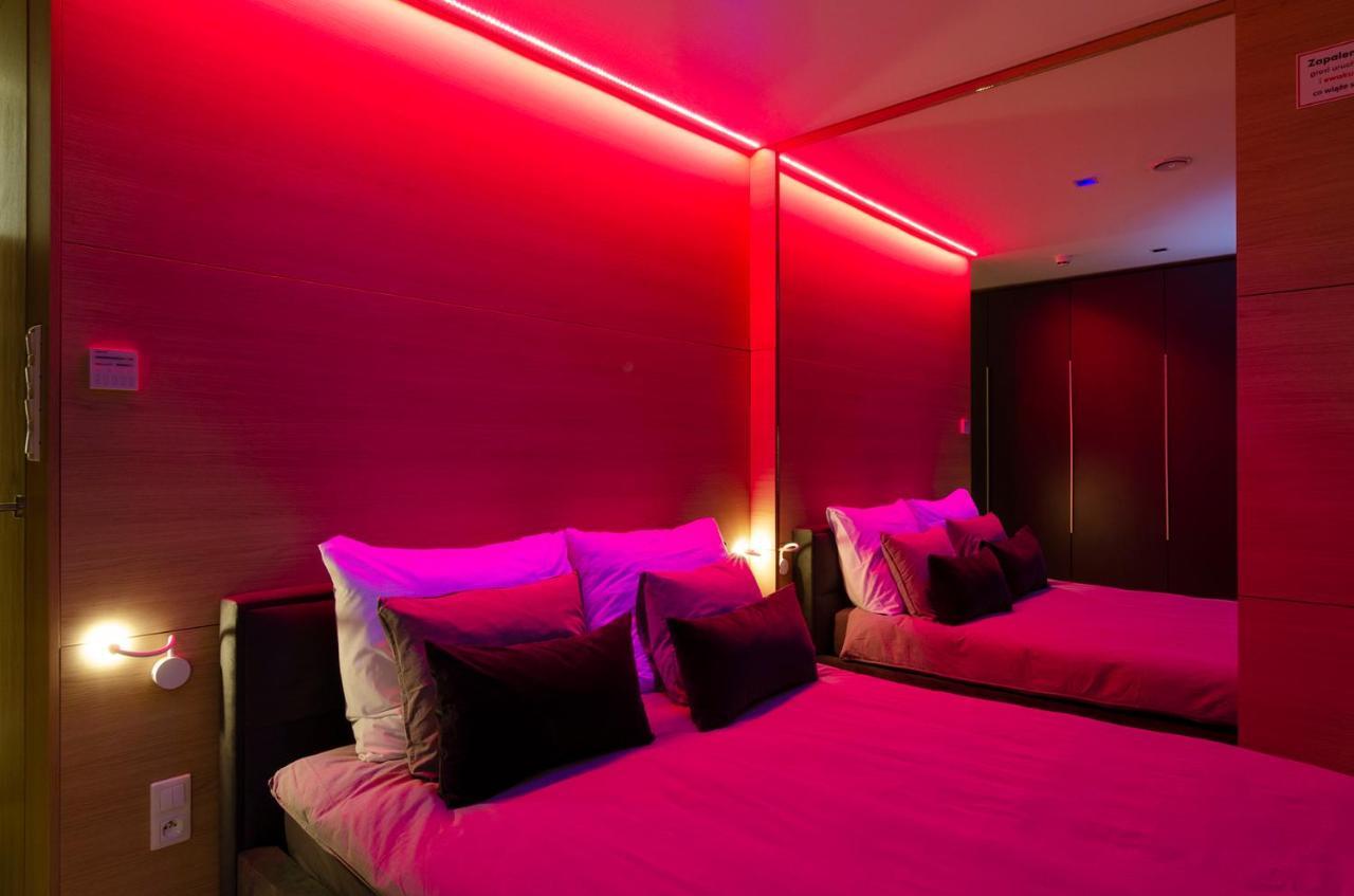 Lupoapartments Z Jacuzzi Pole Dance Leczycka 29 Klimatyzacja Parking Dostep Na Kod Łódź Camera foto