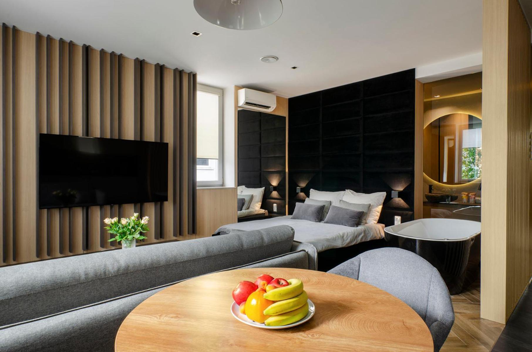 Lupoapartments Z Jacuzzi Pole Dance Leczycka 29 Klimatyzacja Parking Dostep Na Kod Łódź Esterno foto